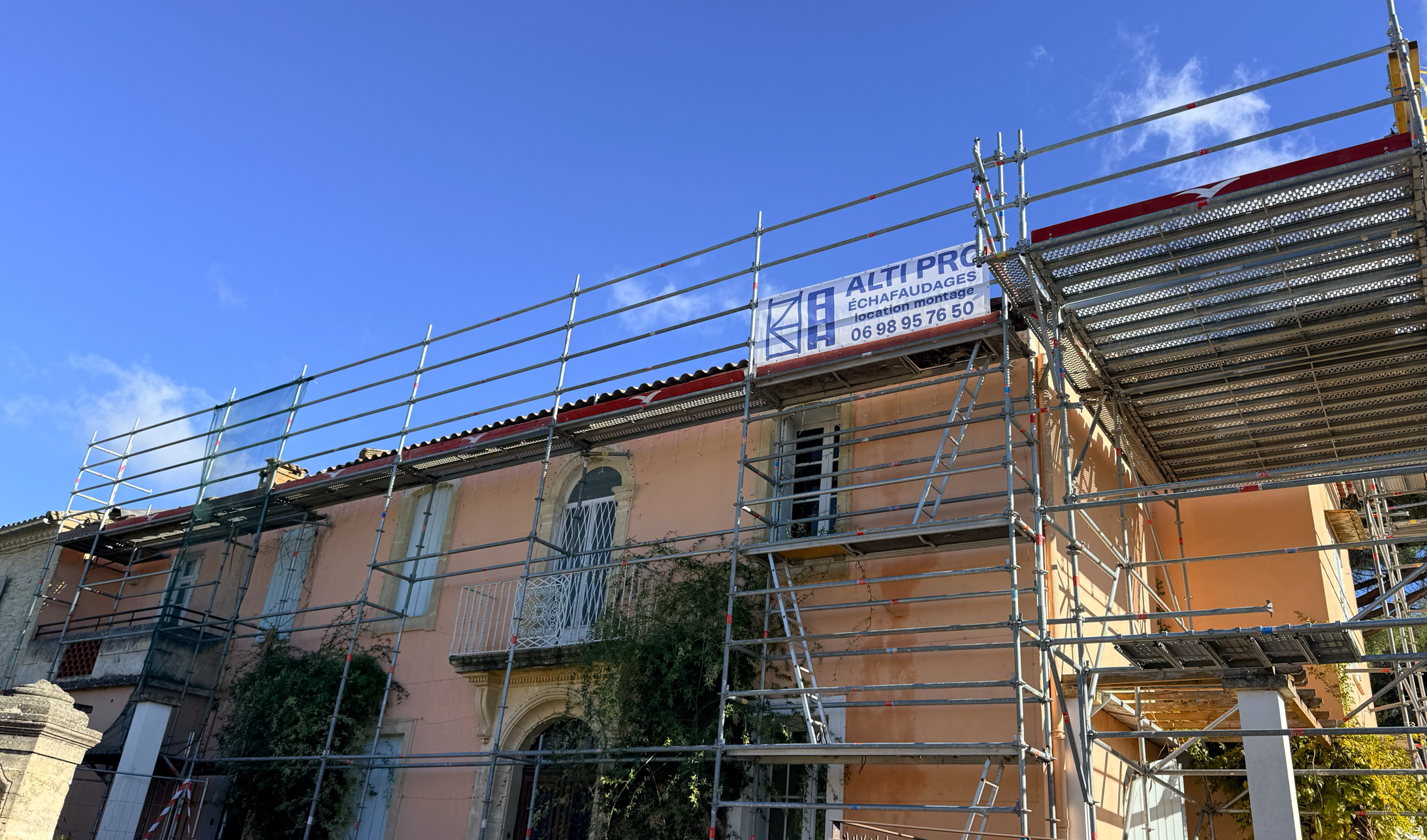 Échafaudage pour construction neuve